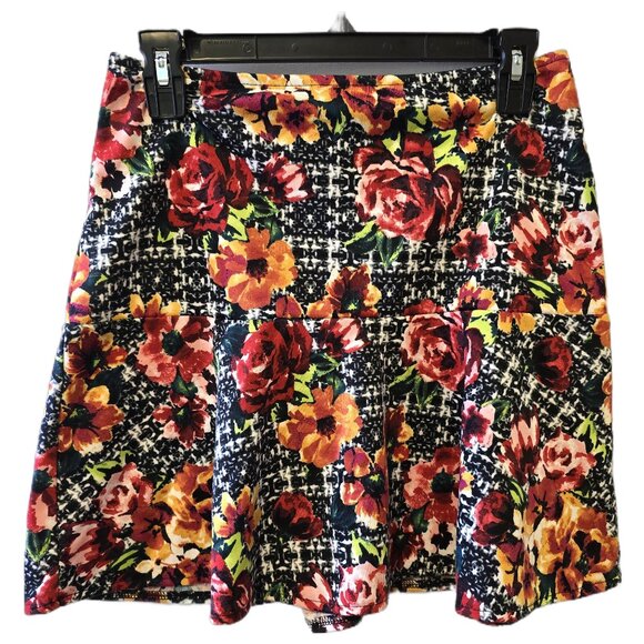 Xhilaration Floral Skater Mini Skirt Black White Flared Cute Zip Up Glam Sz M - Picture 1 of 7